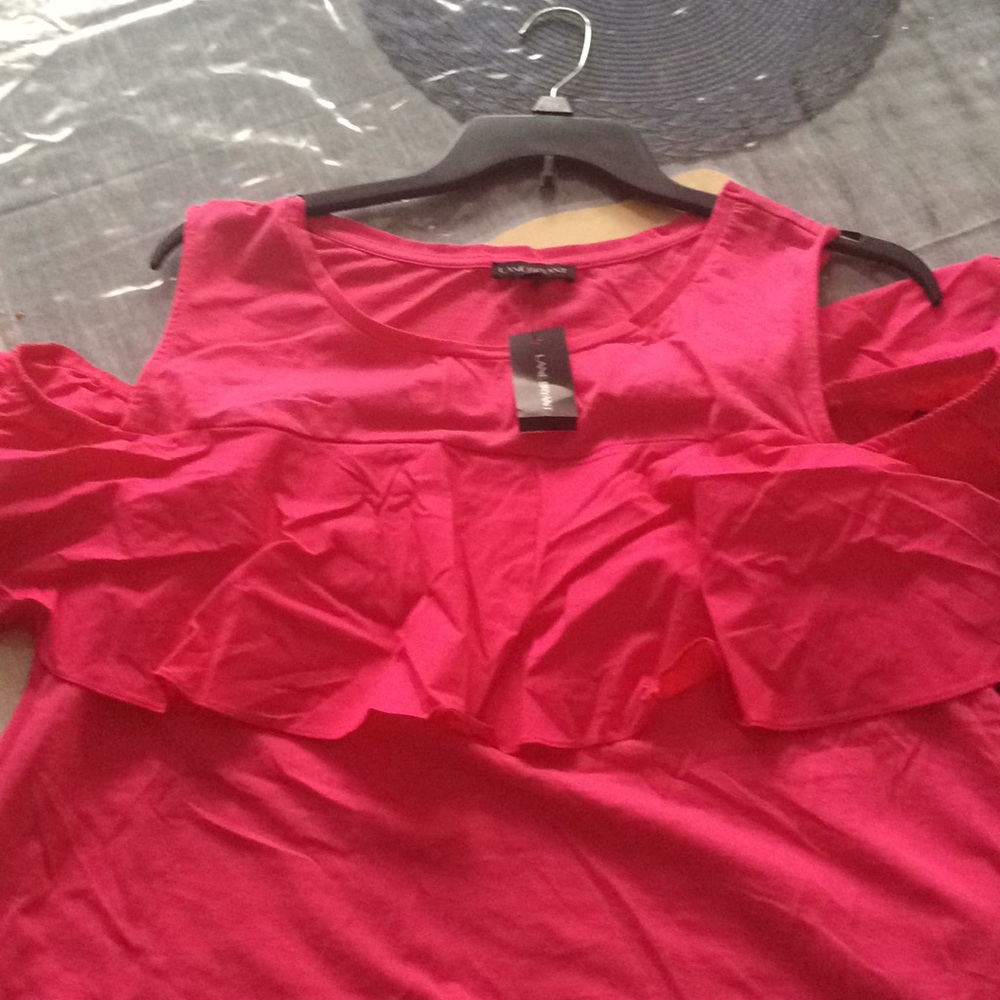 Women’s shirt